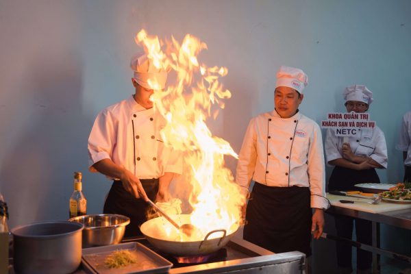 Ngành Kỹ thuật chế biến món ăn